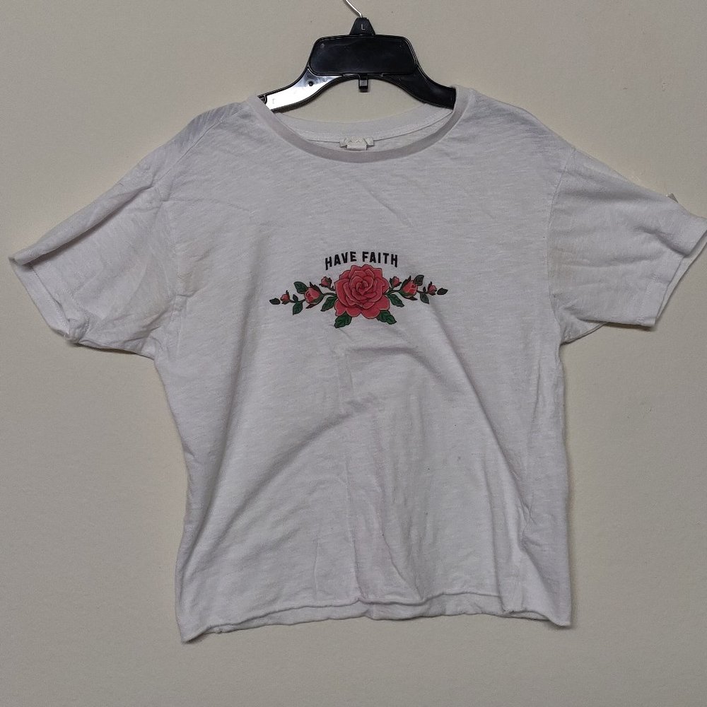 CUTE WHITE TEE SHIRT